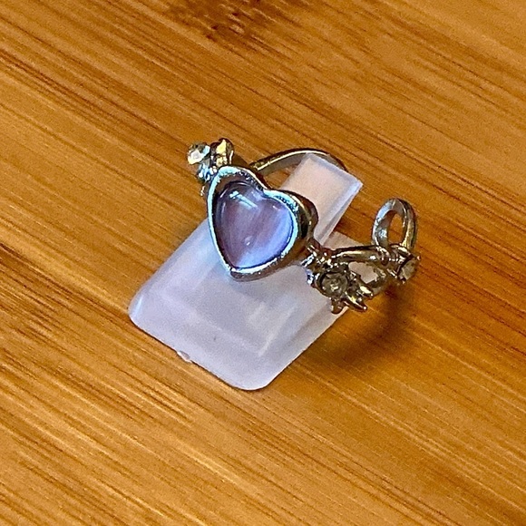 Jewelry - Beautiful adjustable ring, Brand New!